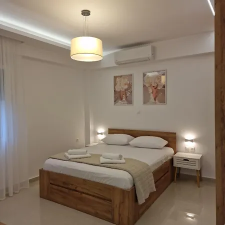Apartman Thomas & Lukas Hriszí Aktí Haniá